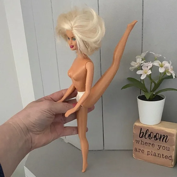 1966 Mattel Barbie Doll Dancer with thick blonde short hair elegant - Picture 7 of 8